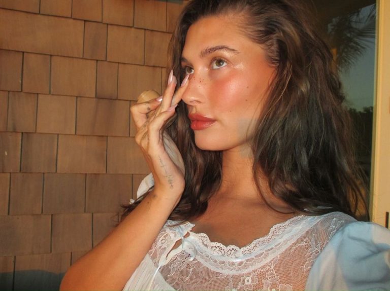 Hejli Biber make up