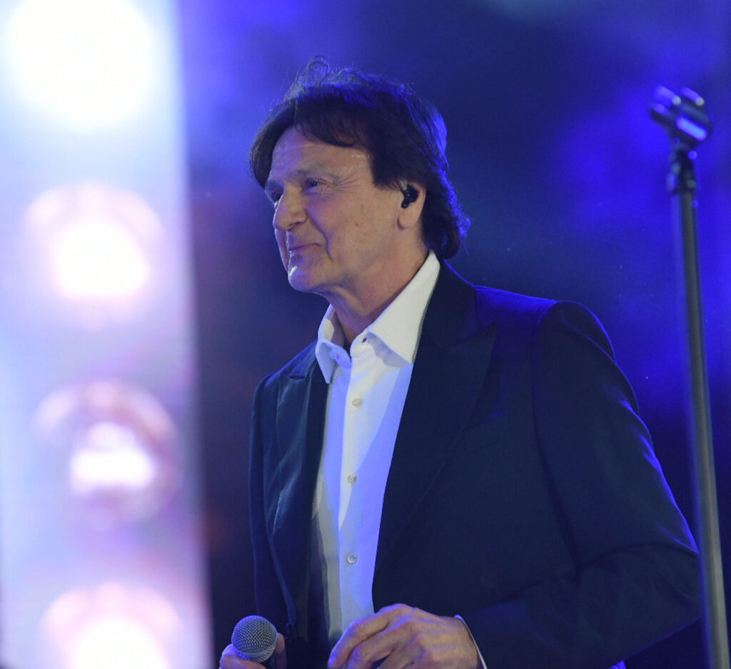 Zdravko Čolić